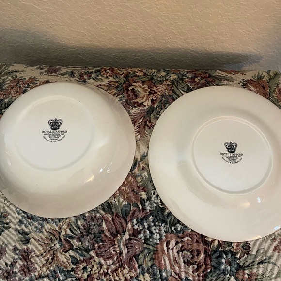 Royal Stafford Transferware Salad Bowl & Plate Set in Spring Floral Botanical - Picture 9 of 15